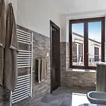 Casa Nostra 4*