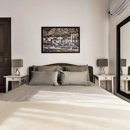 Casa Nostra לינה וארוחת בוקר 3*