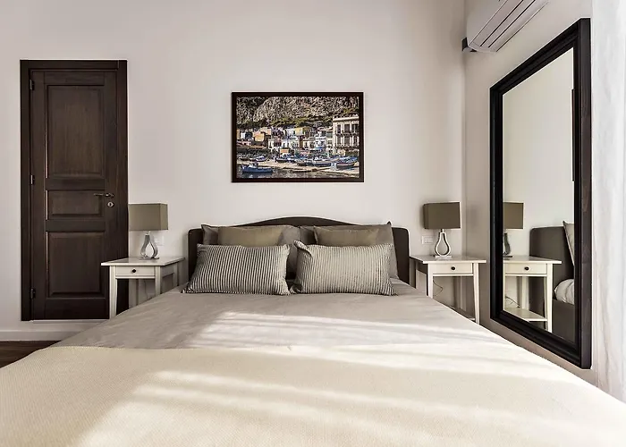 Casa Nostra לינה וארוחת בוקר 3*