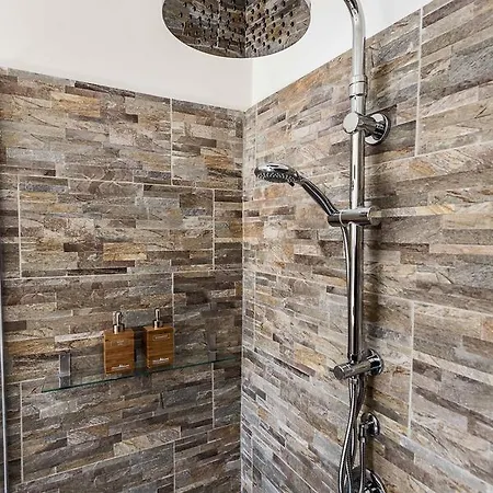 Casa Nostra Отель типа 
