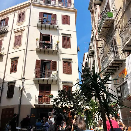 Casa Nostra לינה וארוחת בוקר