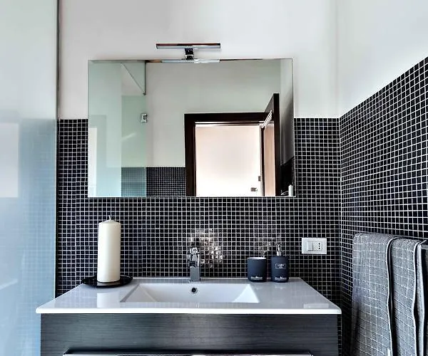 Casa Nostra 4*